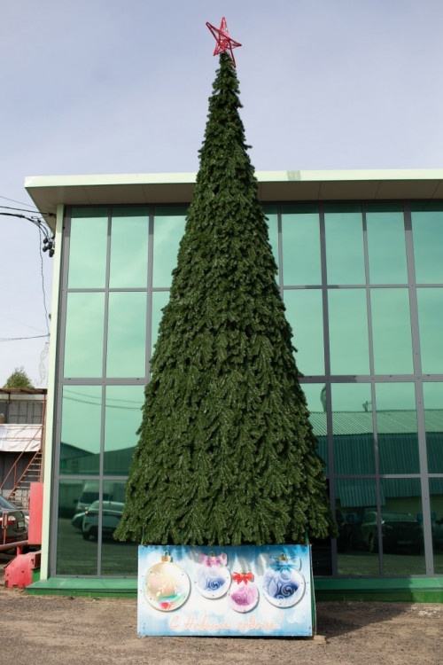 Уличная елка Русская зеленая 9 м., каркасная, ПВХ, Green Trees (GT9RUSPVC)