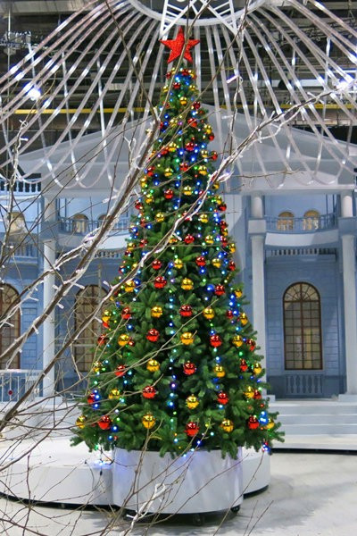 Искусственная ель Виктория 7.5 м., ствольная, ПВХ, ПромЕлка (VK750)