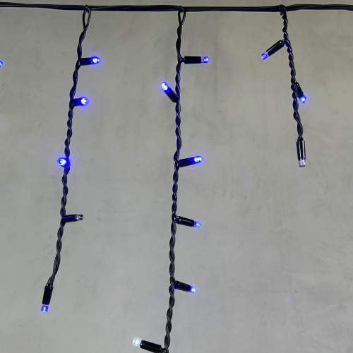 Светодиодная бахрома с колпачком 3,1*0,5 м., 120 синих LED ламп, мерцание, каучуковый черный провод, LTC (LL120BLW-1-2B)