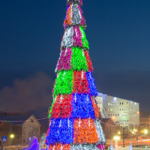 Уличная елка светодинамическая сегментная Сибирская зеленая 12 м., каркасная, ПВХ, Green Trees (GT12SIBPVCLED)