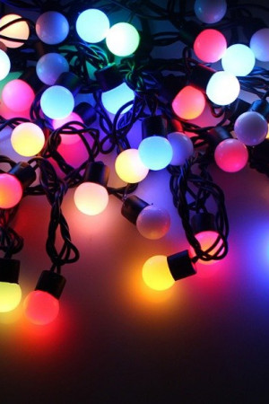  Светодиодная нить шарики 5 м., 220V, 50 разноцветных LED ламп, диаметр шарика 2.2 см, черный каучук, Winner (m.01.7b50+2.2ball)