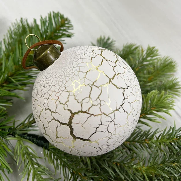 Набор стеклянных шаров Рождественские 80 мм., 6 шт., белый с кракелюром, Christmas De Luxe (87207)