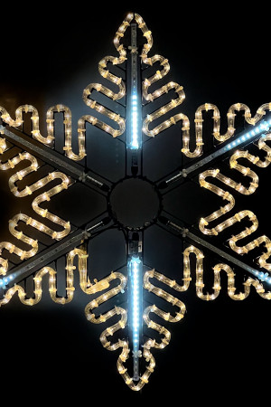 Светодиодная фигура Снежинка Black Edition 80 см., тепло белого свечения, LTC (LC-13130)