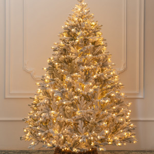 Искусственная елка Швейцарская заснеженная 210 см., 570 теплых-белых Led ламп, 100% литая хвоя, ЕлкиТорг (176210)