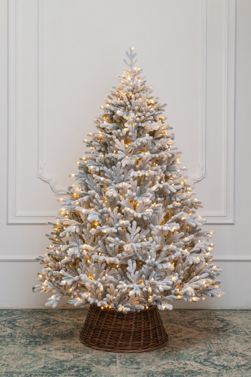 Искусственная елка Швейцарская заснеженная 240 см., 705 теплых-белых Led ламп, 100% литая хвоя, ЕлкиТорг (176240)