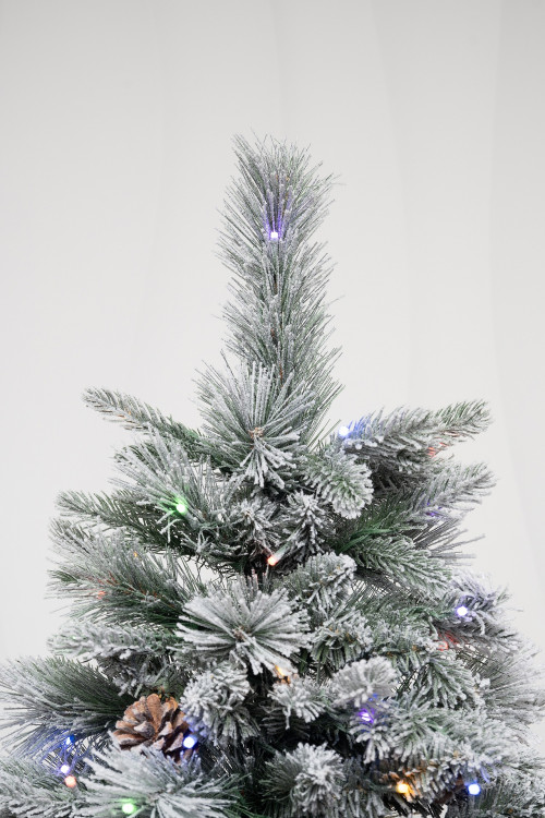 Искусственная елка Скандинавия заснеженная 210 см., литая+пвх, 600 мульти/теплых LED ламп, ЕлкиТорг (26210)