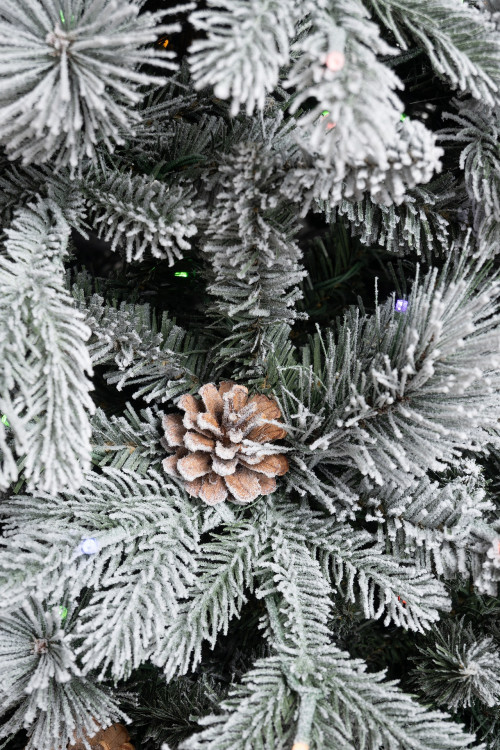 Искусственная елка Скандинавия заснеженная 300 см., литая+пвх, 1200 мульти/теплых LED ламп, ЕлкиТорг (26300) в Санкт-Петербурге