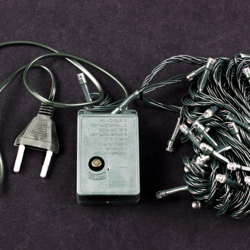 Светодиодная нить 6 м., 220V, 60 разноцветных LED ламп, контроллер, черный провод, Winner Light (m.01.5B.60-)