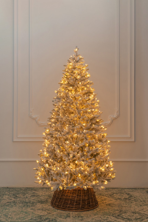 Искусственная елка Алтайская заснеженная 210 см., 490 теплых-белых Led ламп, 100% литая хвоя, ЕлкиТорг (203210)