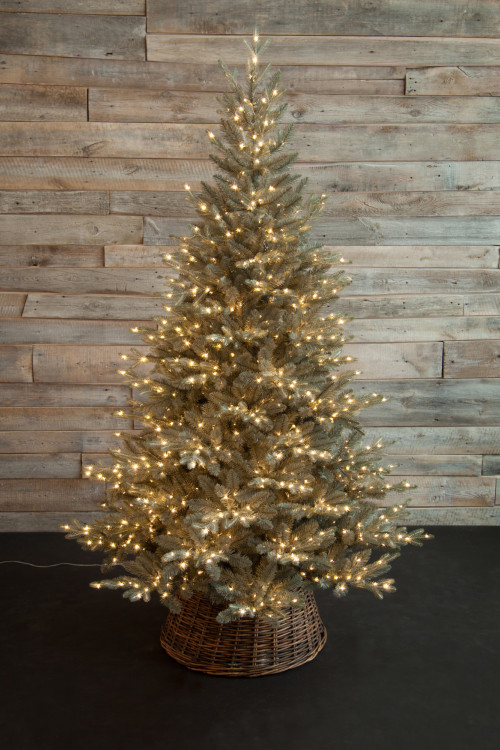 Ель Леара 215 см., 1000 LED ламп, Литая хвоя+ПВХ, серебристая, Black Box (74434)