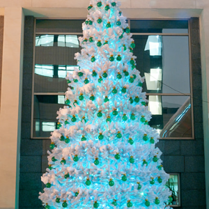 Уличная елка Уральская белая 21 м., каркасная, ПВХ, Green Trees (GT21URPVCW)