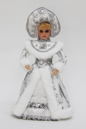 Снегурочка Русская Краса в белой с серебром шубе и шапке 30 см., Triumph Tree (84661)