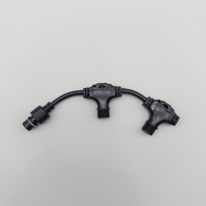 Разветвитель 2-х Лучевой для бахромы, занавесов и нитей 220В., без возможности управления, провод черный Каучук, IP65, LTC (LLR2-1)