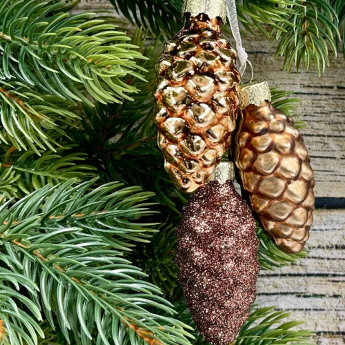 Набор стеклянных украшений Гроздь Шишек, 3 шт., 6 см., бронза, Christmas DeLuxe (89881) в Санкт-Петербурге