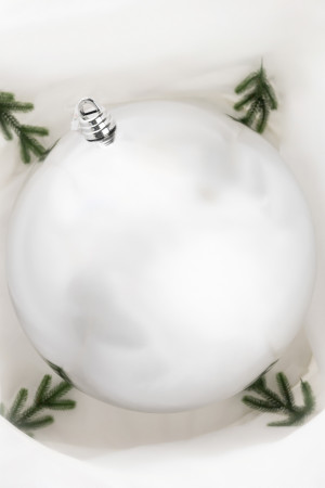 Шар пластиковый глянцевый 500 мм., серебро, ЕлкиТорг (150902)