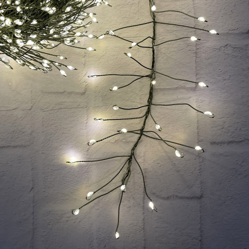 Светодиодная нить кластер 960 теплых белых ламп, 6 м., 8 режимов, зеленый провод, Christmas DeLuxe (87448)