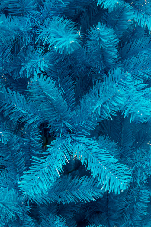 Искусственная елка Карнавал - Морской бриз 210 см., мягкая хвоя, ЕлкиТорг (170210)