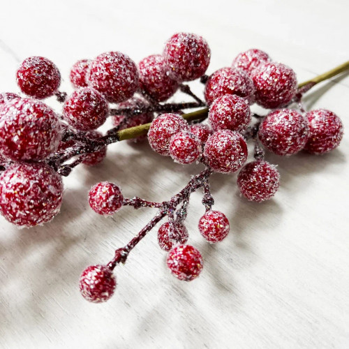 Ветвь Блестящая из красных ягод 50 см., Christmas DeLuxe (89127)