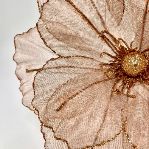 Декоративный цветок Воздушный поток 27 см., шампань, на клипсе, органза, Christmas DeLuxe (13527) в Санкт-Петербурге