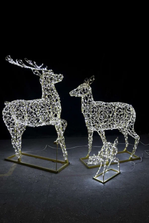 Комплект светодиодных фигур Семья оленей 3 шт. (Благородный олень, Олениха и Олененок), Сад Радости (SR046)