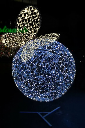 Светодиодная инсталляция Бабочка на шаре 150 см., Сад Радости (SR341)