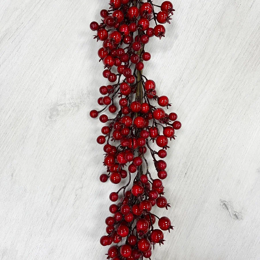 Гирлянда Беатрис с красными ягодами 185 см., Christmas De Luxe (87401)