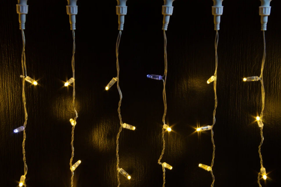 Светодиодный занавес 400 теплых белых LED ламп, 2*2 м., мерцание, прозрачный провод ПВХ, Teamprof (TPF-C2*2F-CT/WW)