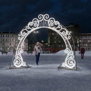 Светодиодная арка Снегурочка 3.8*3.3 м., холодный-белый, Conso (ARK-001-1001)