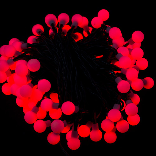 Светодиодная нить шарики с пультом 11,5 м., 220V, 96 разноцветных LED ламп, диаметр шарика 1.6 см, черный провод, Winner Light (m.01.5B.96-1.6ball)