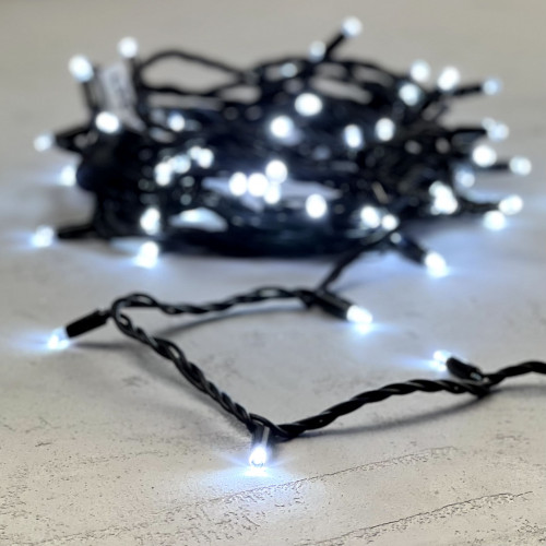 Светодиодная гирлянда с колпачком 75 холодных белых LED ламп 10 м., 24В., черный каучуковый провод, IP65, LTC (LL75-1-1W)