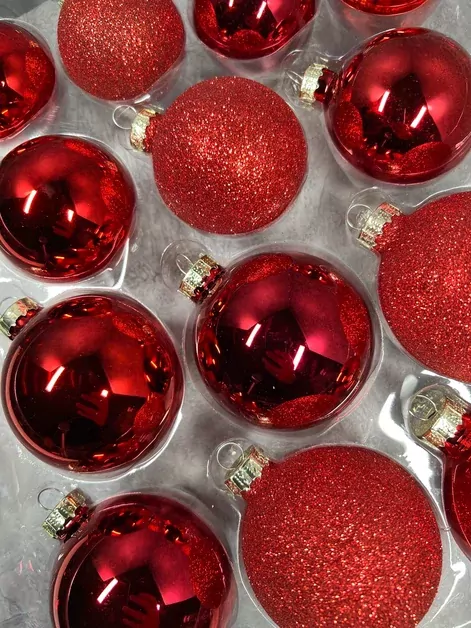 Набор стеклянных шаров Классический красный 42 шт., Christmas DeLuxe (87162)