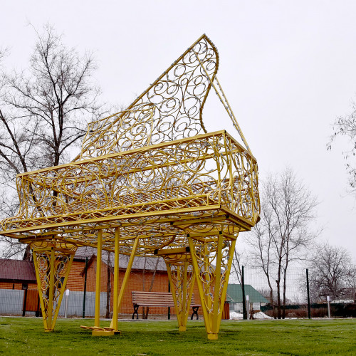 Светодиодная фигура Рояль 180 см., Сад Радости (SR150)