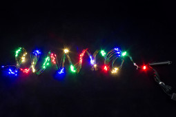 Светодиодная роса-хвост 2 м., 10 лучей, 200 разноцветных LED ламп, зеленый провод, Winner Light (m.18.4G.200)