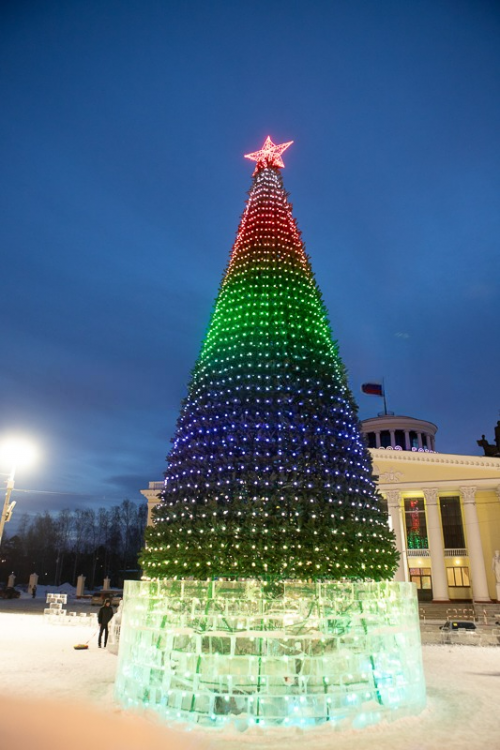 Комплект освещения 3D Премиум для елей высотой 9 м., 24 шт. * 9 м., Green Trees (3D9)