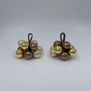 Гроздь стеклянных шаров Ягодный хоровод 2 см., 10 шт., жемчужный/золото/коричневый, Christmas DeLuxe (89863)