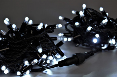 Светодиодная нить 100 холодных белых LED ламп, 10 м., 220В, мерцание, черный резиновый провод 2,3 мм., Teamprof (TPF-S10CF-220V-SRB/W)