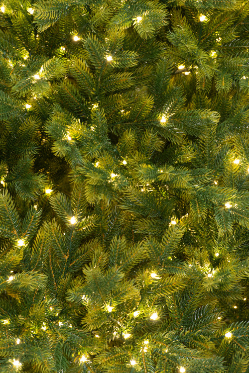 Искусственная елка Эрмитажная 270 см., теплых белых микро LED ламп, 100% литая хвоя, ЕлкиТорг (95270)