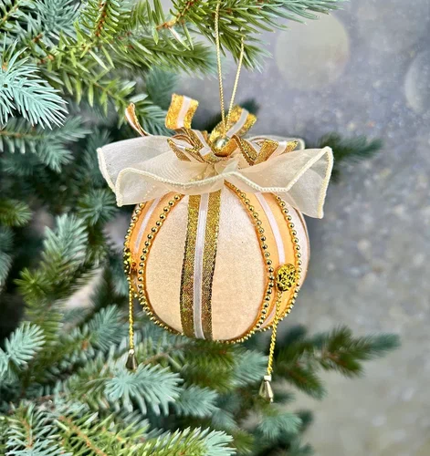 Винтажный шар Айвори 10 см., шампань 1 шт., Christmas DeLuxe (86538)