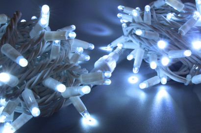 Светодиодная нить 100 холодных белых LED ламп, 10 м., 220В, статика, белый резиновый провод, Teamprof (TPF-S10C-220V-RW/W)