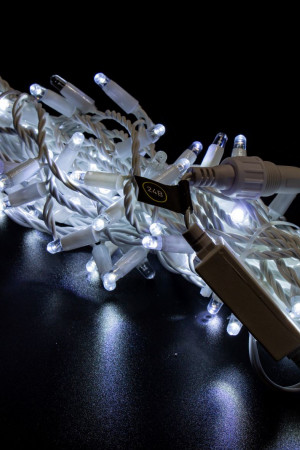 Светодиодная нить 100 холодных белых LED ламп, 10 м., 24В, мерцание, белый резиновый провод 2,3 мм., Teamprof (TPF-S10CF-24V-SRW/W)