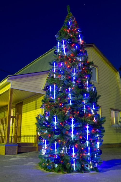 Комплект освещения Тающие сосульки для елей высотой 7 м., 18 сосулек * 0.5 м., Green Trees (TS7)