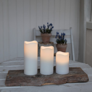 Набор светодиодных свечей с пультом, 3 шт.: 11, 15, 18 см., белый, пластик, на батарейках, Lampirida (068-26)