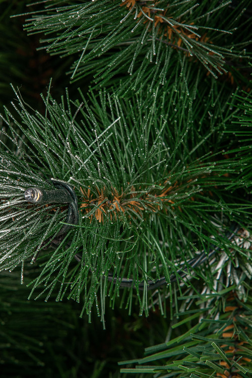 Искусственная сосна Очарование 210 см., с шишками и ягодками, 330 теплых-белых LED ламп, Леска+ПВХ, ЕлкиТорг (142210)