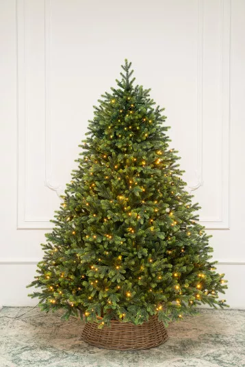 Искусственная елка Венецианская 240 см., 590 теплых белых LED ламп, Литая хвоя+ПВХ, ЕлкиТорг (221240)