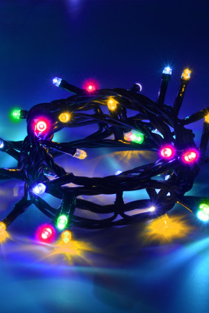 Светодиодная нить 300 разноцветных LED ламп, 30 м., 220В, 8 режимов, зеленый провод, Vegas (55070)