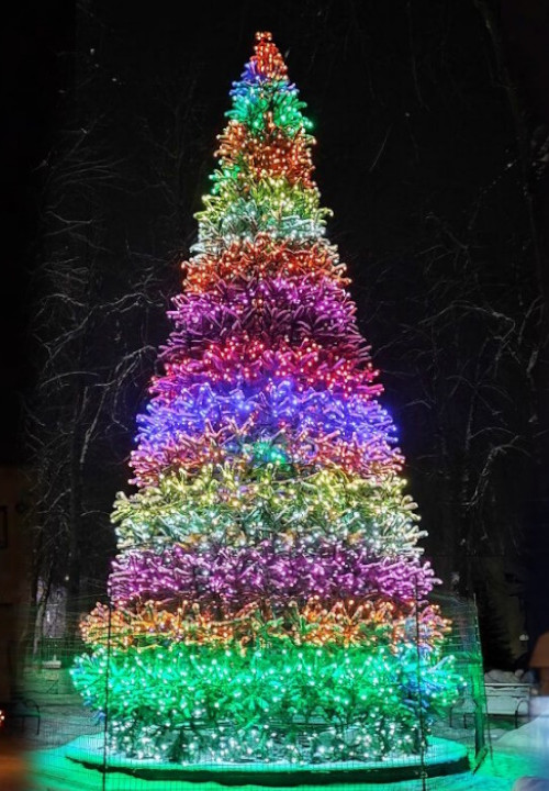 Уличная светодинамическая елка Уральская зеленая 5 м., каркасная, ПВХ, Green Trees (GT5URPVCLED)