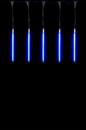 Гирлянда тающие сосульки 5*0.3 м., 24V., 160 синих LED ламп, коннектор, черный ПВХ, Laitcom (CCL160-10-1B)