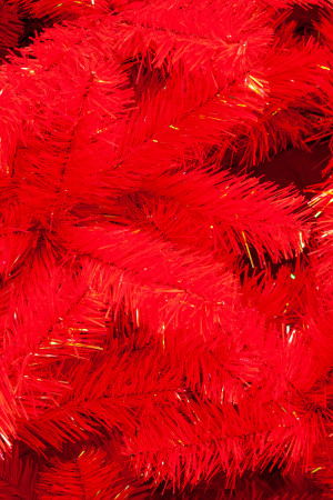 Искусственная елка Искристая 180 см., красная, мягкая хвоя, ЕлкиТорг (152180)
