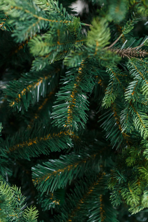 Интерьерная искусственная елка Сказочная Премиум 4 м., ствольная, Литая хвоя+ПВХ, Green Trees (GT4SK)