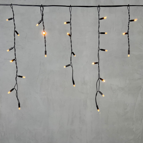 Светодиодная бахрома с колпачком 3,1*0,5 м., 120 экстра теплых белых LED ламп, черный провод ПВХ, IP65, LTC (PIL120CAP-11-2EWW)